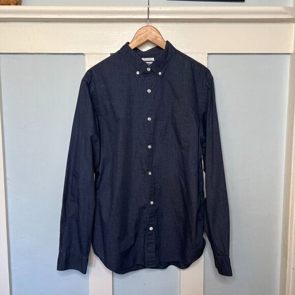 Old Navy Slim Fit Oxford Shirt - Picture 1 of 5